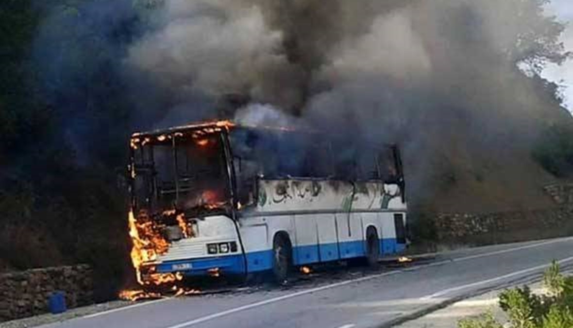 مسلحون يحرقون حافلة في جنوب تايلاند