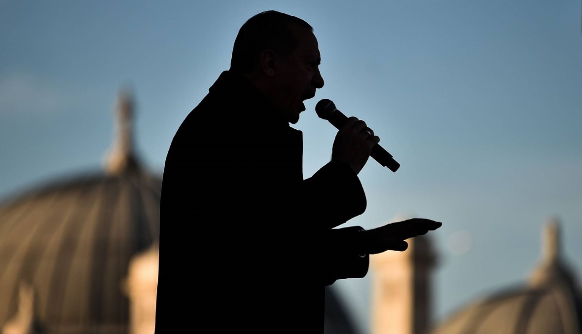 أردوغان يفضّل جيرة "داعش" والقاعدة والنظام السوري على الأكراد؟