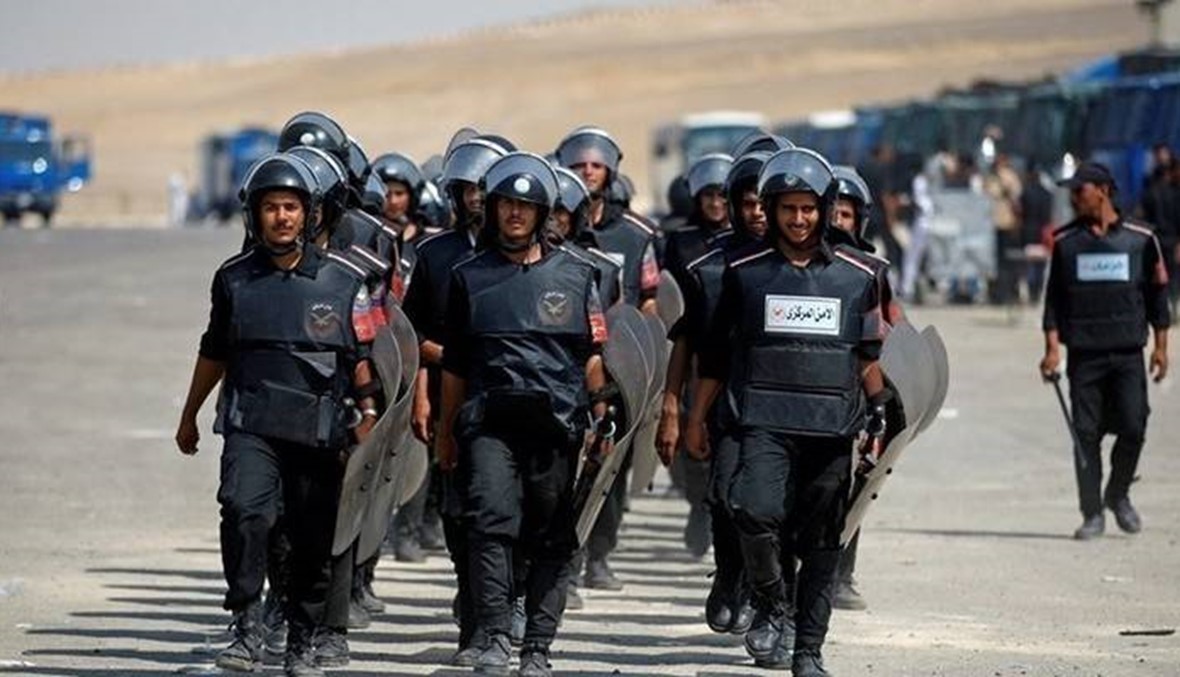 مصر: استهداف مطار العريش بقذيفة خلال زيارة وزيرَين... مقتل ضابط في الجيش