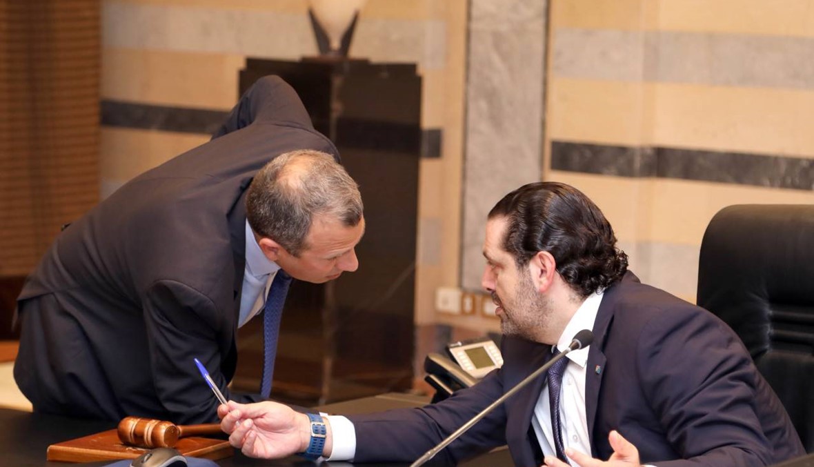 من استقالة الحريري إلى الانتخابات: هل سلّم لبنان للمحور الواحد؟