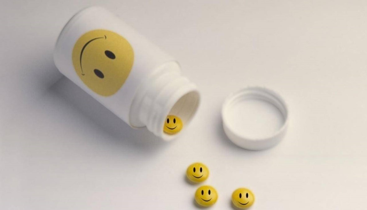 حبوب تجلب السعادة... كذبة أم حقيقة؟