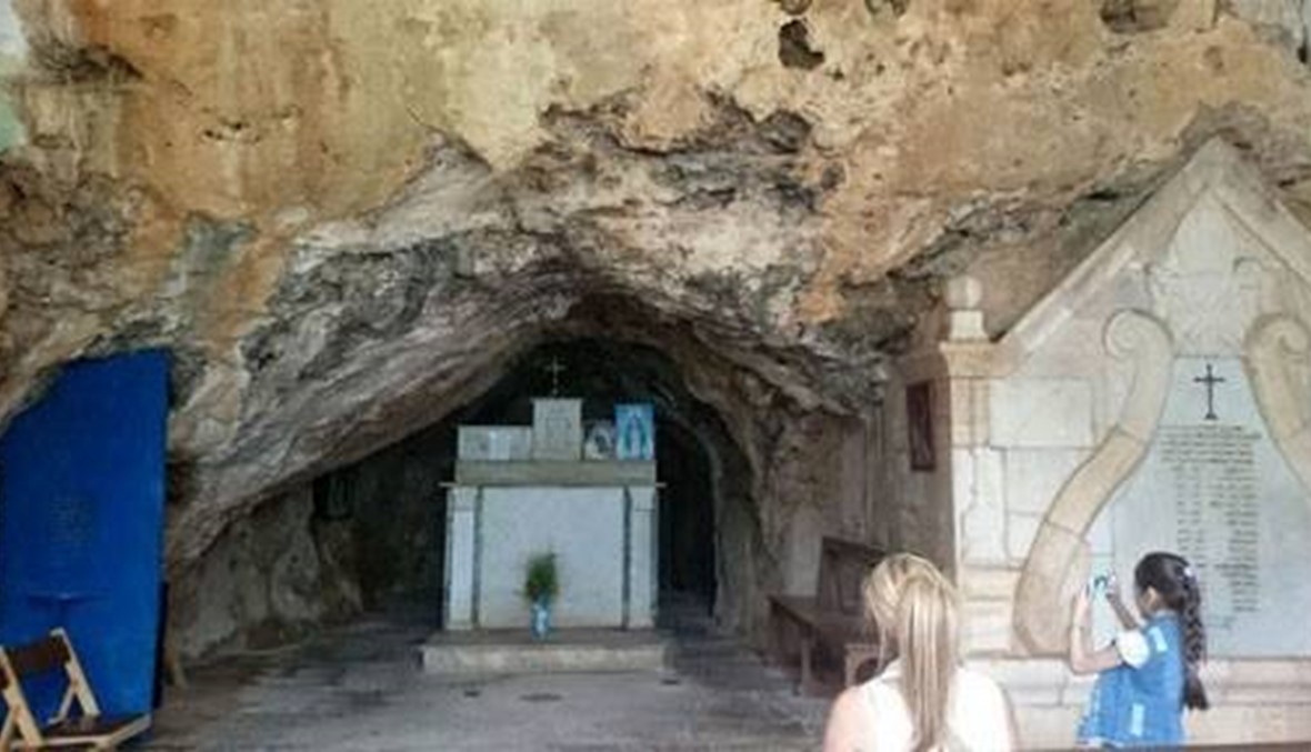 خطوة على طريق التطويب: البطريركية المارونية تأذن بفتح قبر البطريرك الدويهي