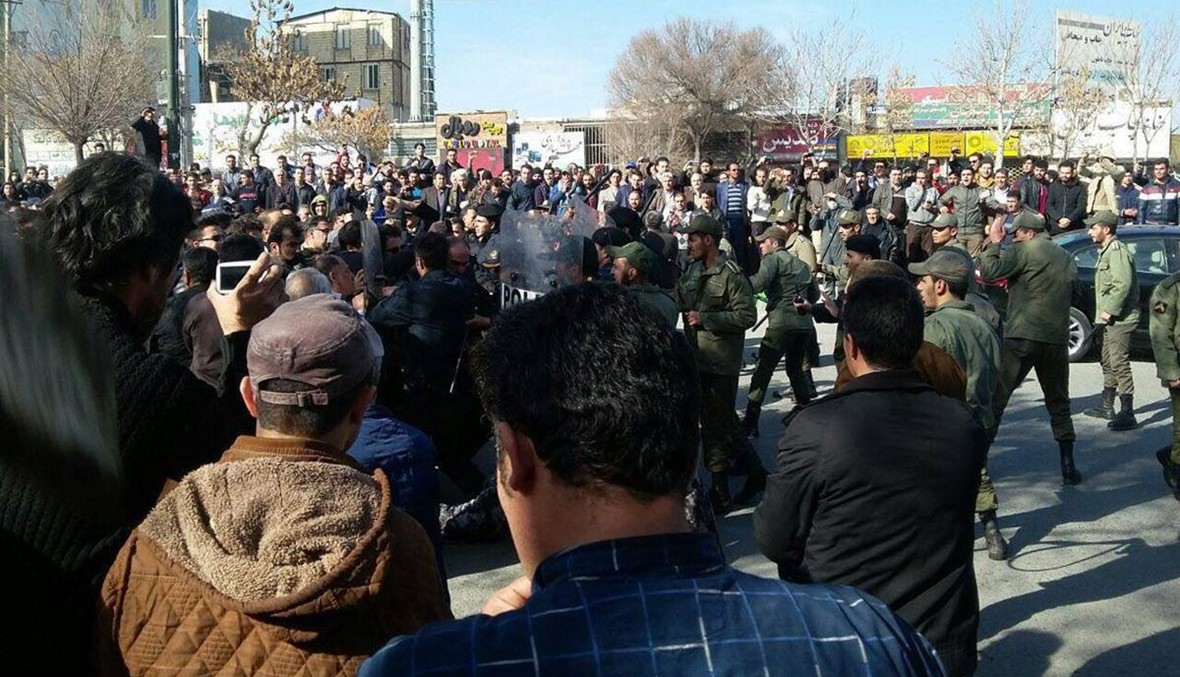 بعد يومين من الاحتجاجات... تظاهرات مؤيدة للحكومة الإيرانية