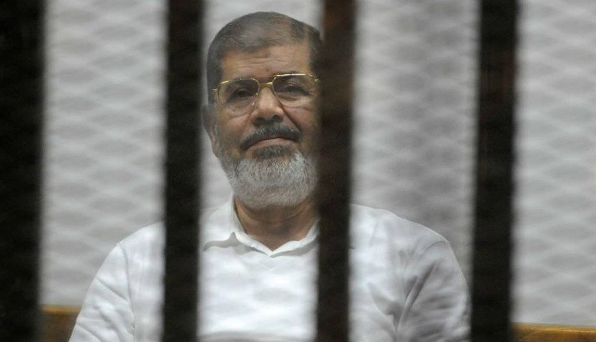 حكم بالسجن ثلاث سنوات لمرسي و19 آخرين