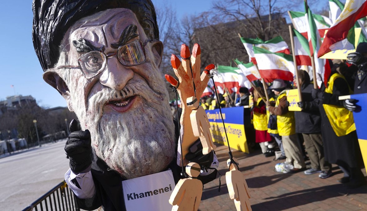 الشورى الإيراني يعقد جلسة مغلقة... بحثٌ في أسباب الاحتجاج وردّ السلطات