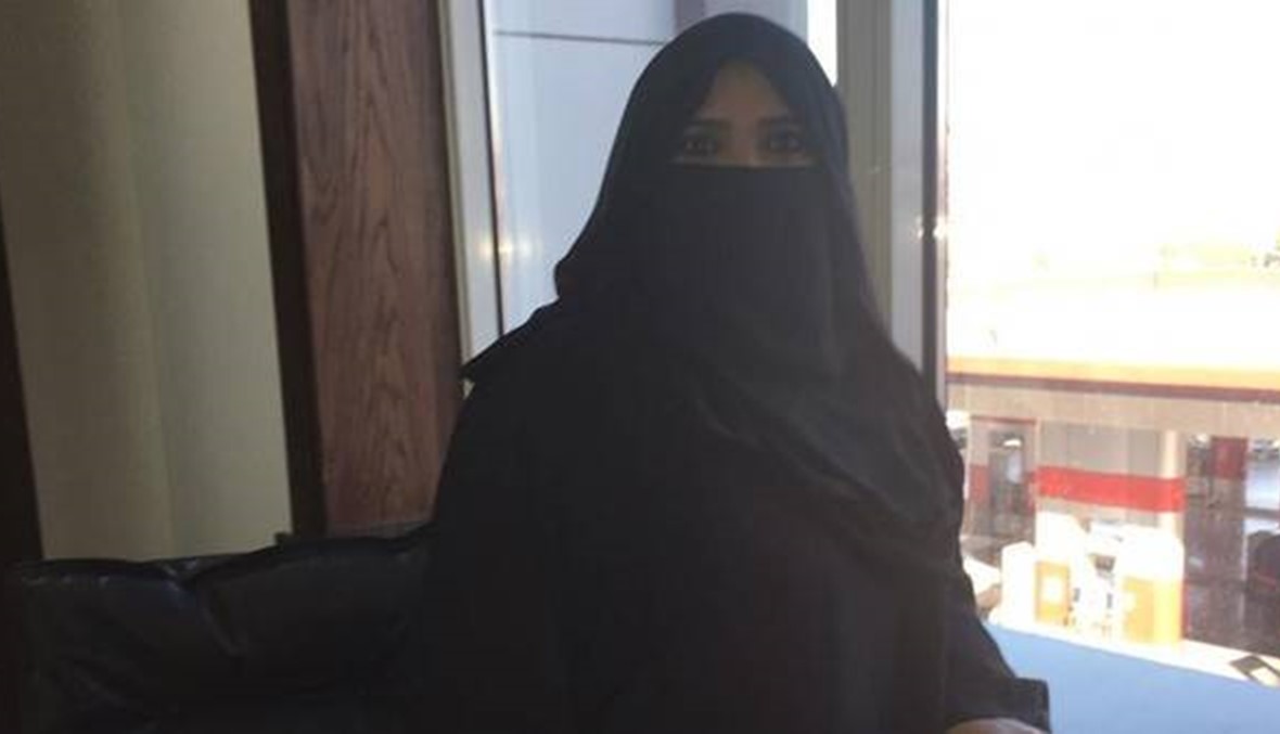 قصة سعودية تعمل في محطة وقود