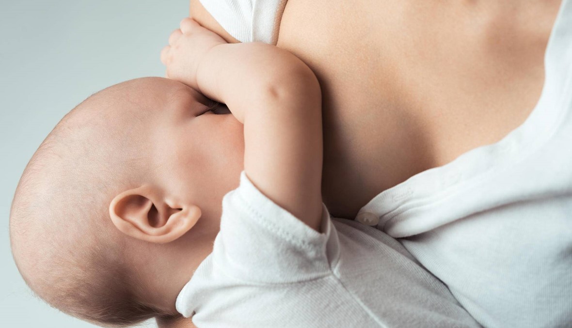 فائدة صحية جديدة للأمهات اللواتي يُرضعن أطفالهنّ طويلاً
