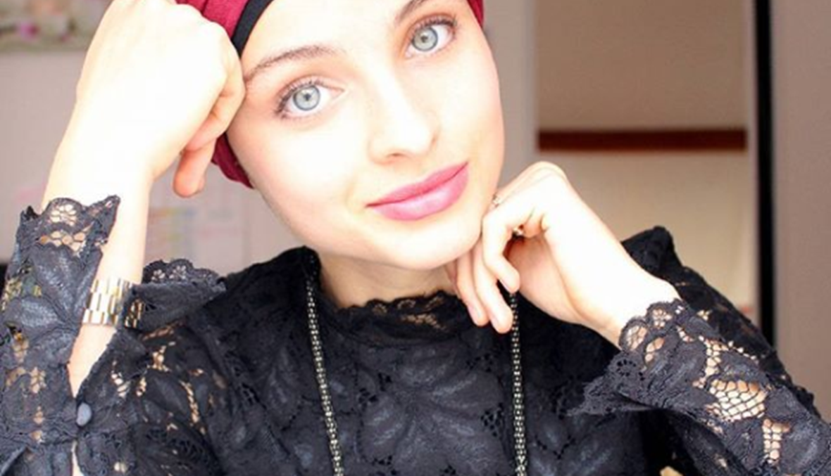 منال... أول محجّبة في "ذا فويس" فرنسا تبهر لجنة التحكيم (فيديو)