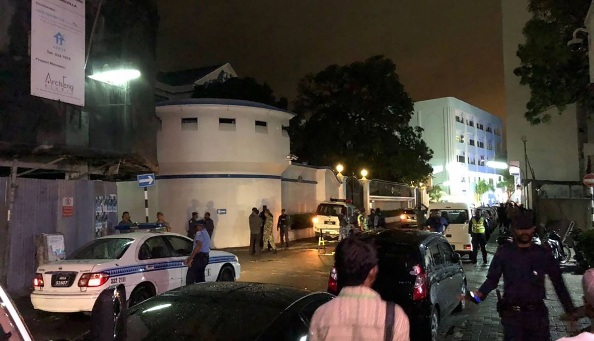 شرطة المالديف تعتقل رئيس المحكمة العليا...المعارضة تطلب مساعدة الهند والولايات المتحدة لاقصاء الرئيس