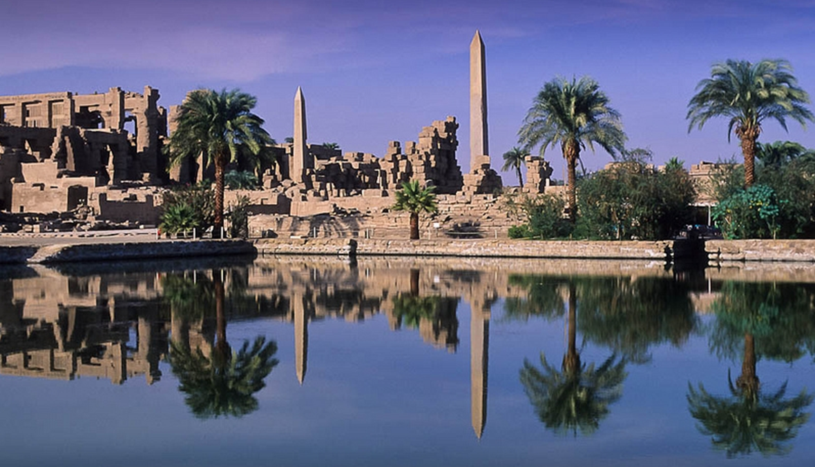أحد أسرار الحياة القديمة.. البحيرة المقدسة في معبد الكرنك في مصر