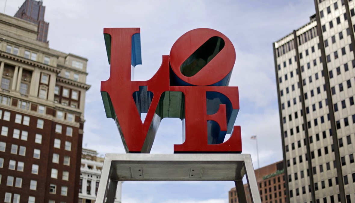 In Pictures: 'LOVE' returns: Philadelphia park gets its sculpture back