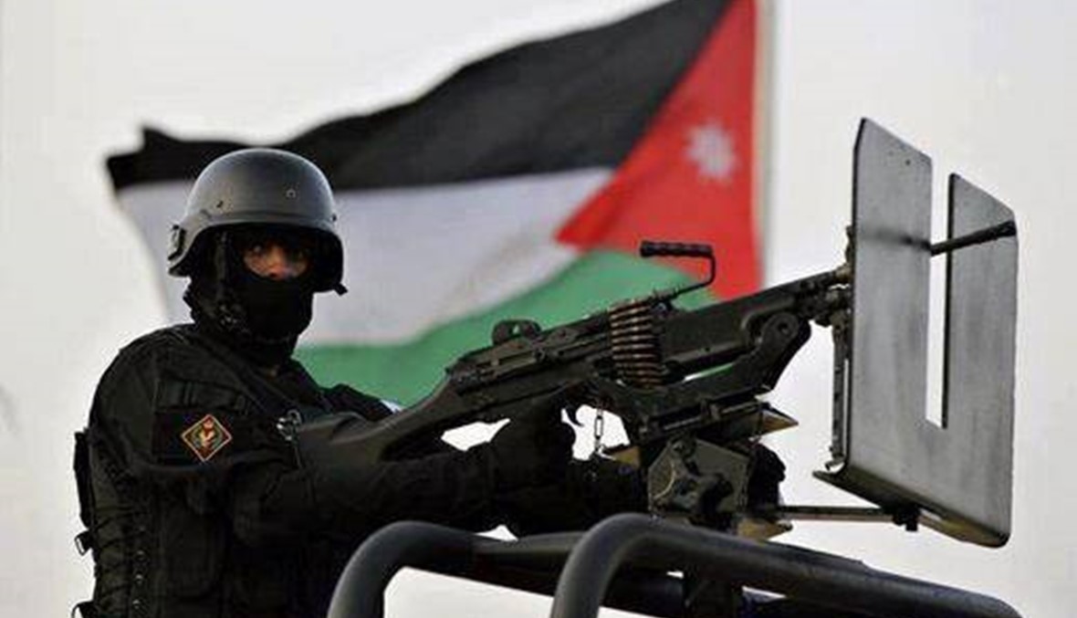 الأردن يعلن إحباط مخطط لتهريب أسلحة وإرهابيين