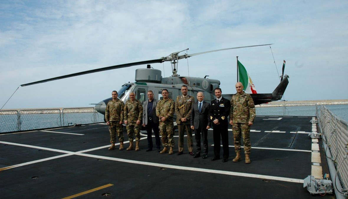 السفير الإيطالي في لبنان زار الفرقاطة الإيطالية "Nave Zeffiro" في مرفأ بيروت