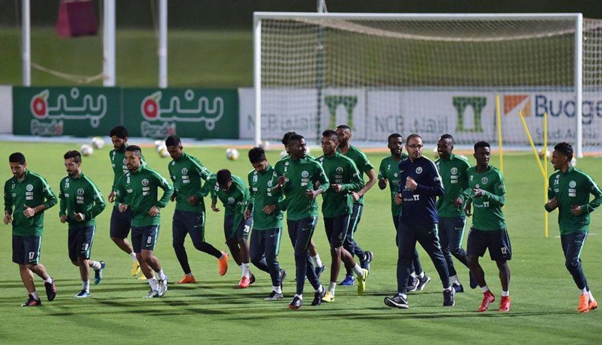 المنتخب السعودي يبدأ تدريباته في جدة