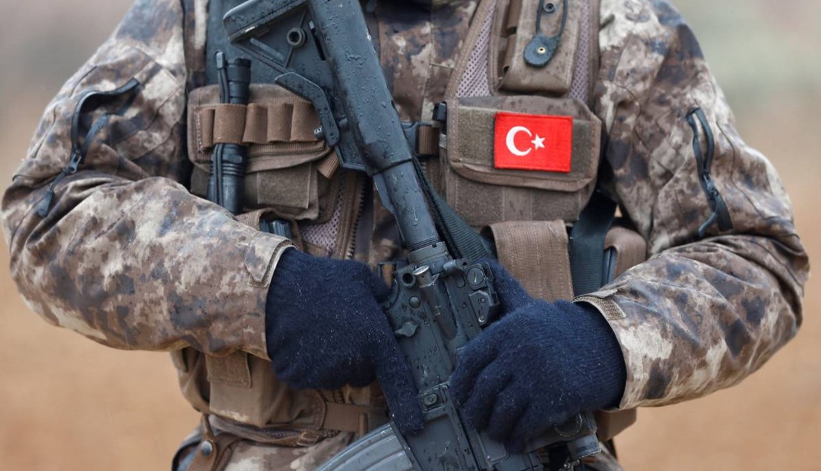 الوحدات التركيّة الخاصّة إلى عفرين... صدام محتوم مع مقاتلي دمشق؟