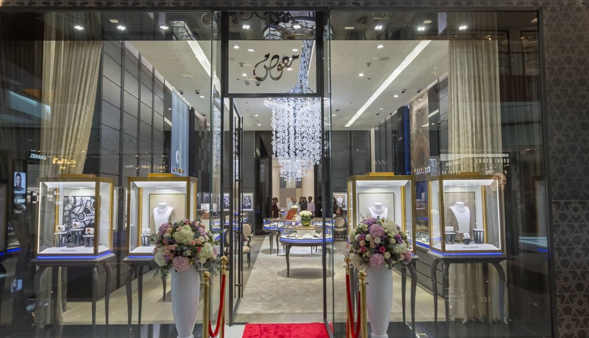 دار معوّض تفتح أبواب معرضها في دبي مول بحلة جديدة