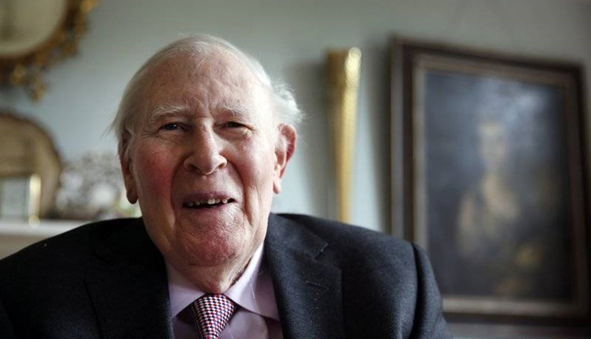 Roger Bannister, first to run sub 4-minute mile, dies at 88