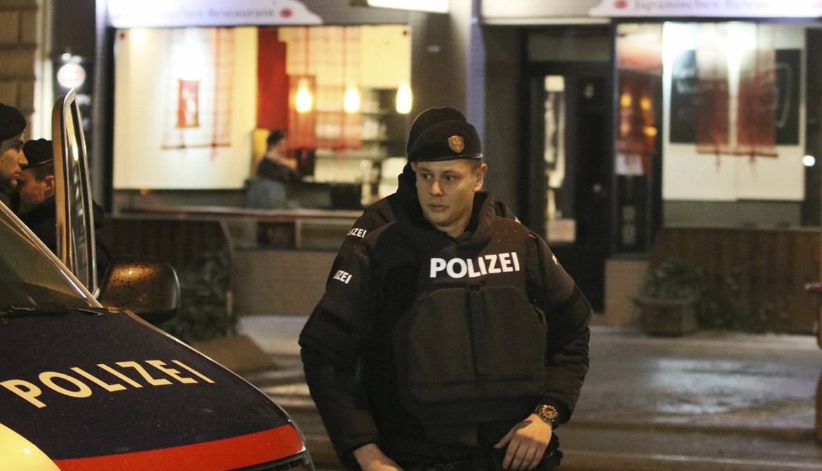 فيينا: 4 جرحى طعناً بسكين في هجومين... "المعتدي لاذ بالفرار"