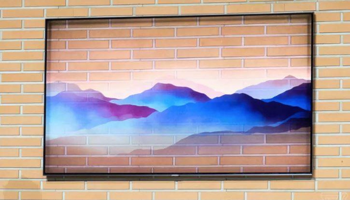 سامسونغ تبتكر شاشة جديدة تتكيف مع الجدران والديكور