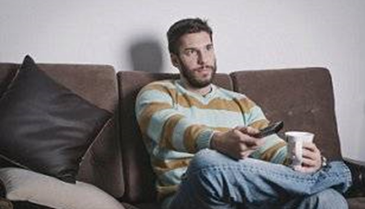 دراسة: مشاهدة التلفاز 4 ساعات يومياً قد تؤدي إلى إصابة الرجال بالسرطان