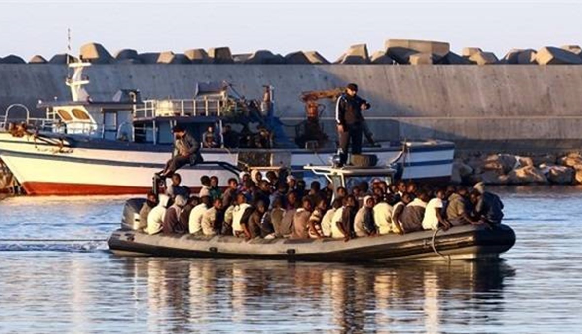 انتشال مئات المهاجرين من البحر بين ليبيا وإيطاليا