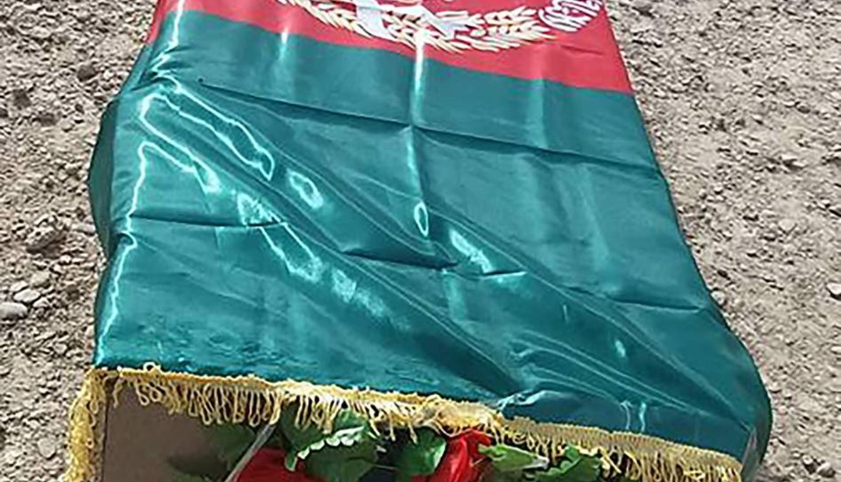 بهادر "بطل" أفغاني قتلته الألغام بعدما أنقذ المئات من شرّها... "الحكومة لا تكترث لأرواحنا"