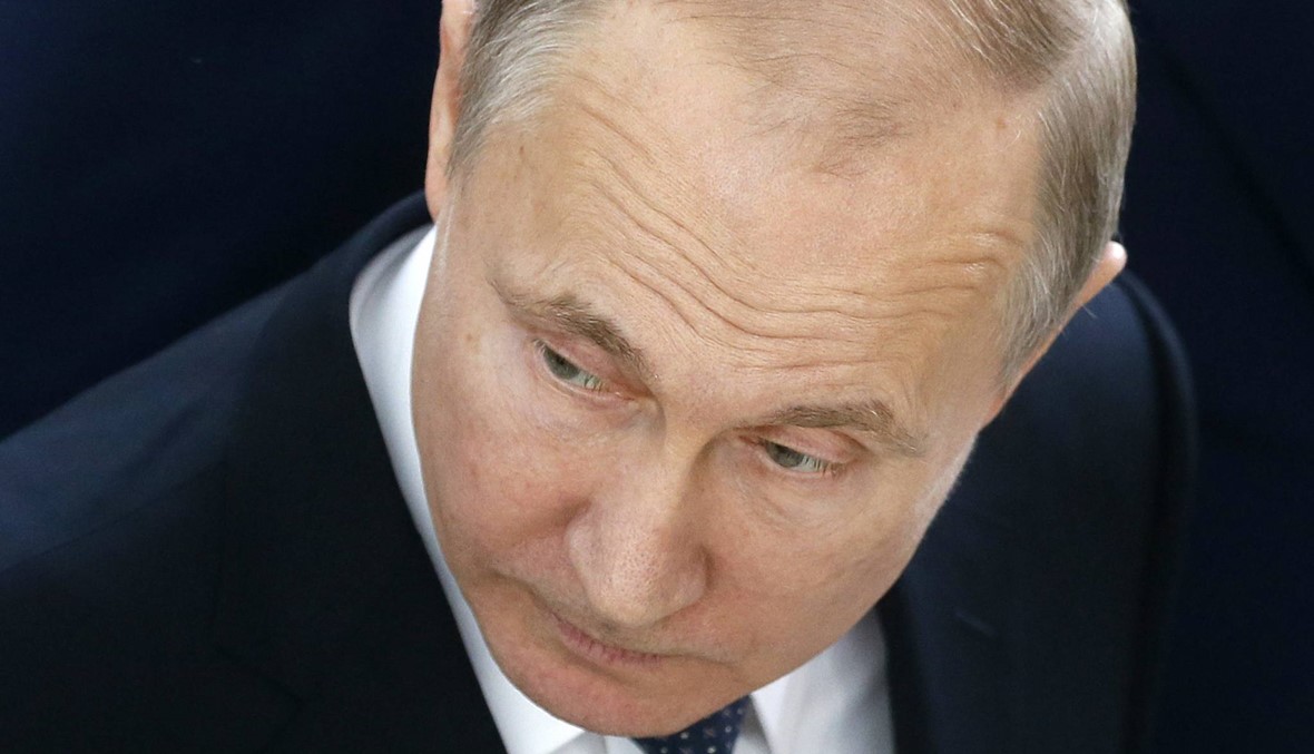 بوتين يحذّر ماكرون من "أي عمل متهوّر وخطير" في سوريا