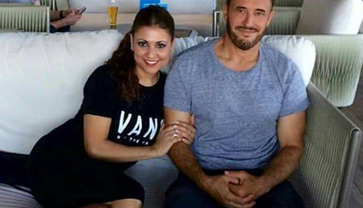 امرأة جديدة برفقة كاظم الساهر... مَن تكون؟