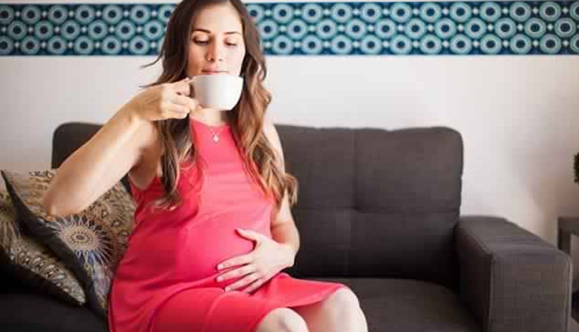 احتساء الحوامل للقهوة يهدد صحة الأطفال