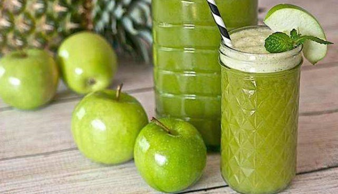 شراب التفاح مع الأناناس... مزيج شهي حضّروه منزلياً