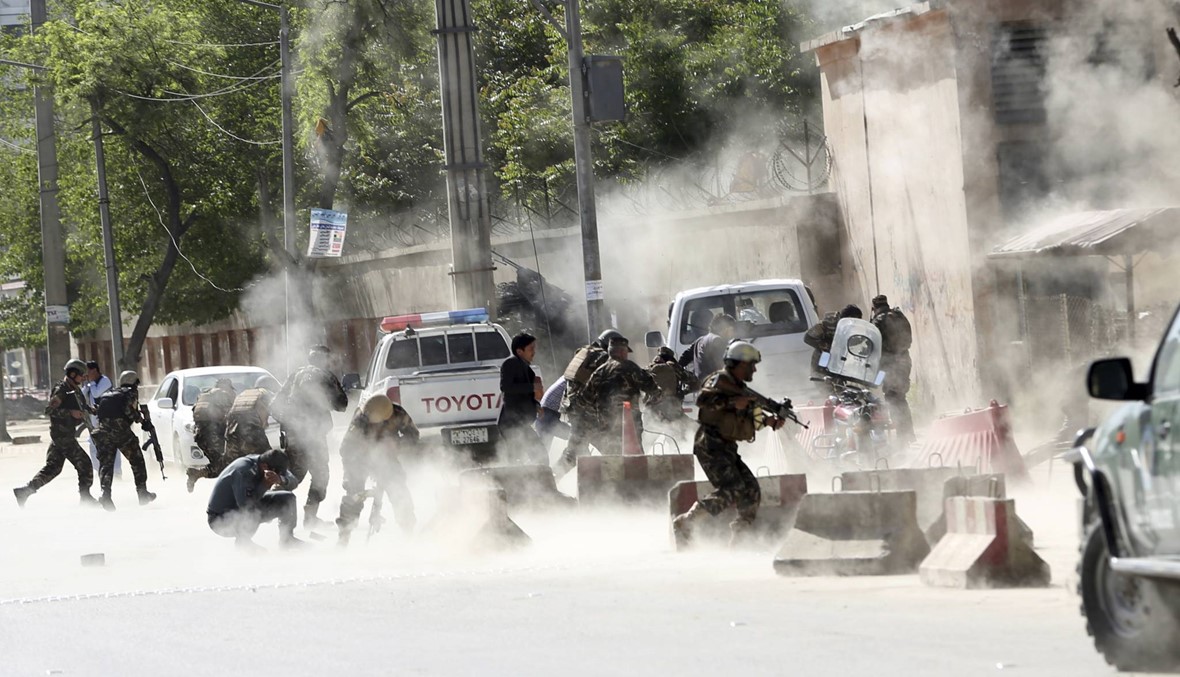 25 قتيلاً في اعتداءي كابول بينهم مصوّر "فرانس برس"... "داعش" يتبنّى