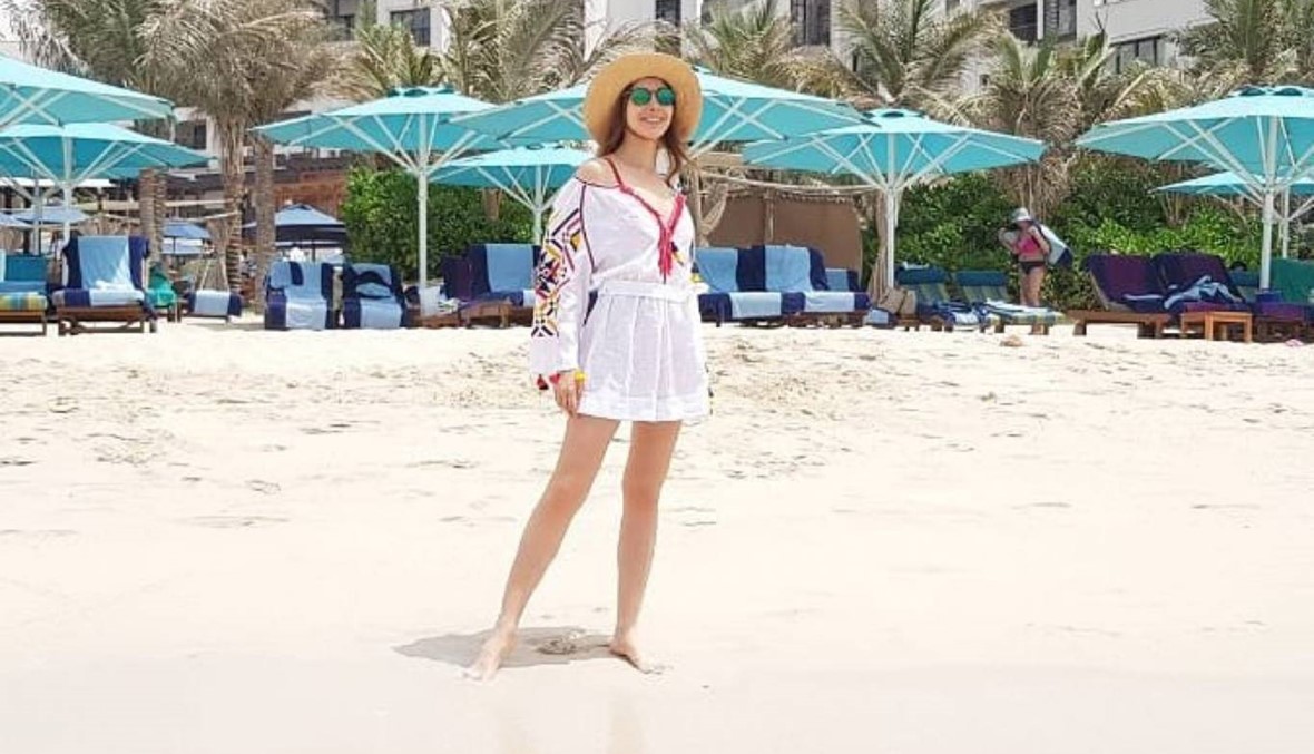 ماذا ارتدت  نانسي عجرم على شواطئ دبي؟