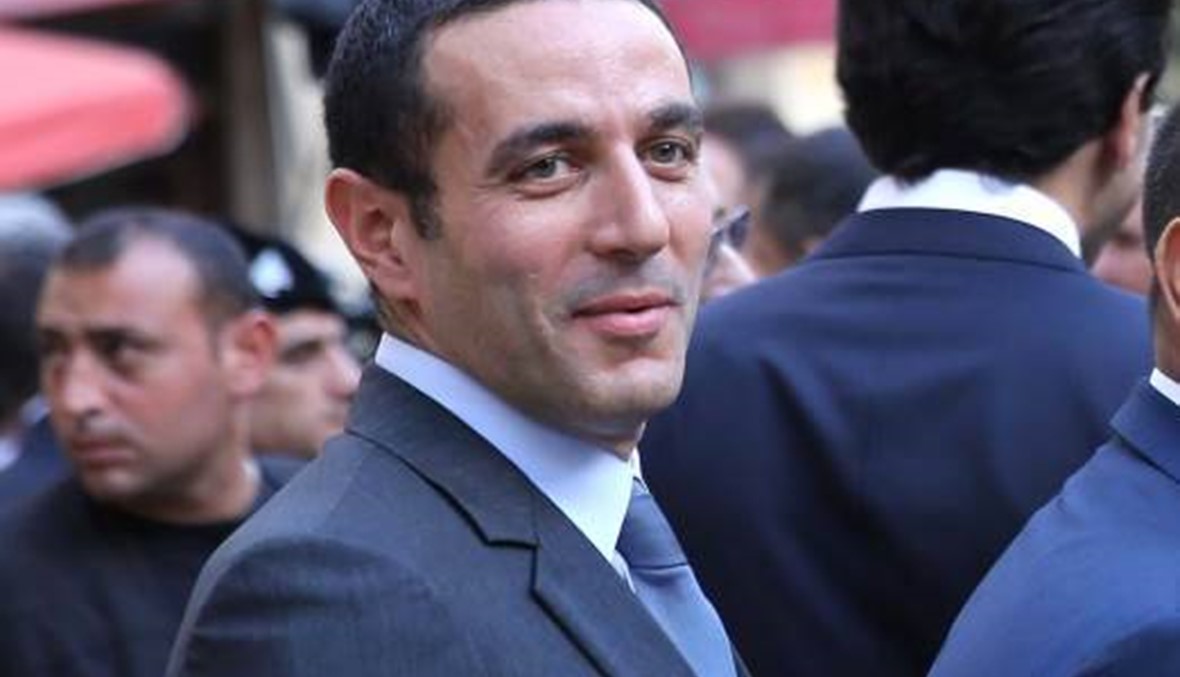 نادر الحريري يستقيل...