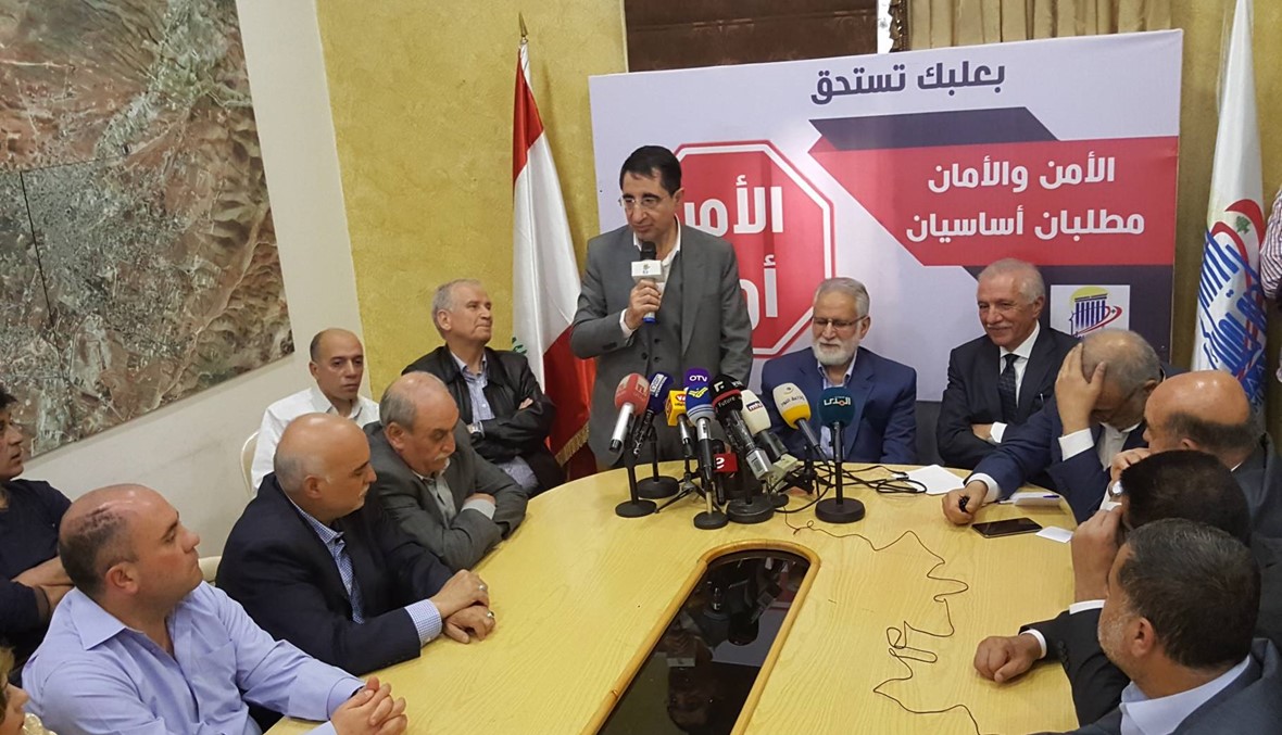 اجتماع في بلدية بعلبك تزامناً مع اجتماع المجلس الأعلى للدفاع في بعبدا