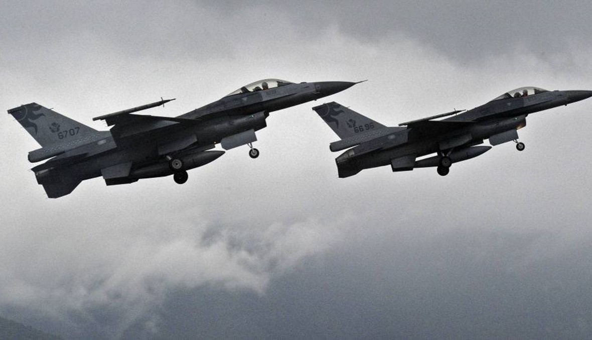 الطيران العراقي نفّذ ضربات جوية ضد "داعش" في سوريا