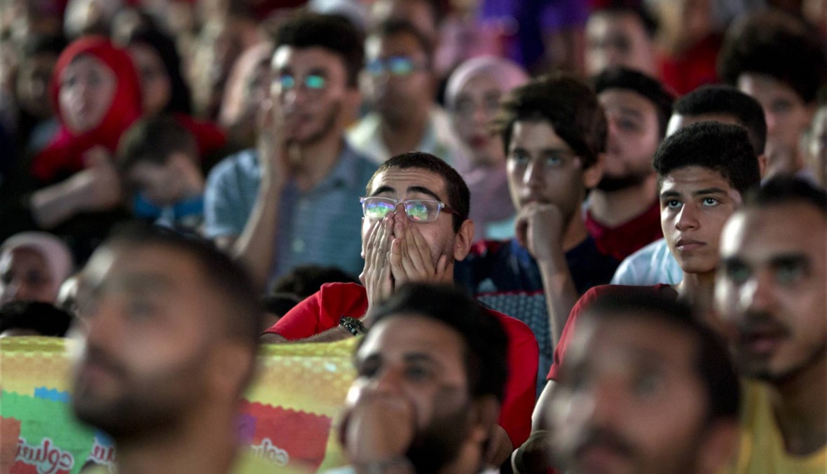 بالصّور: هكذا تفاعل الجمهور المصري مع خسارة منتخبه