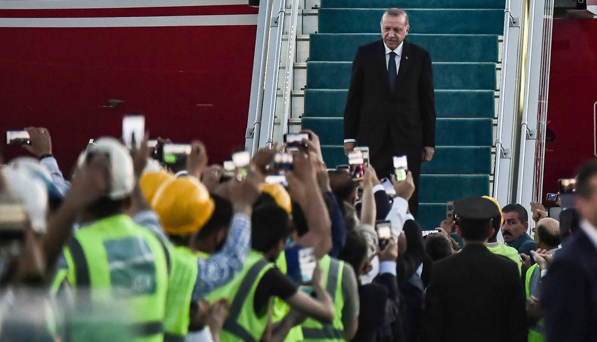 اردوغان يقوم بالرحلة الاولى الى مطار جديد في اسطنبول