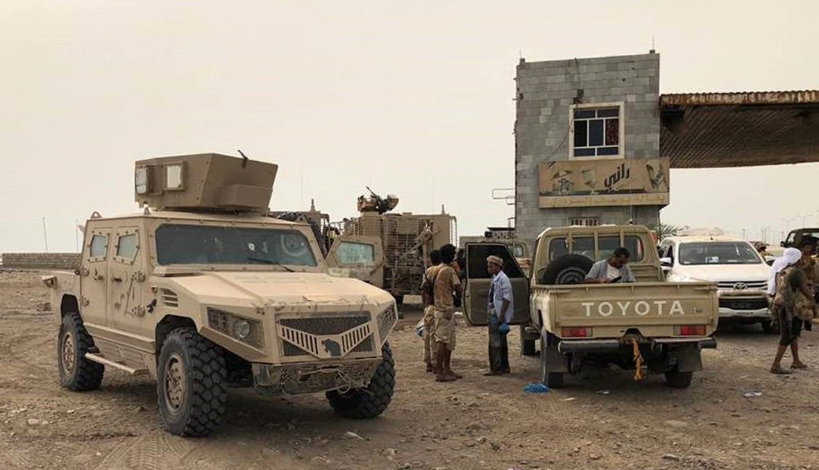 الحوثيون يفاوضون على ميناء الحديدة... والتحالف العربي حسم أمره