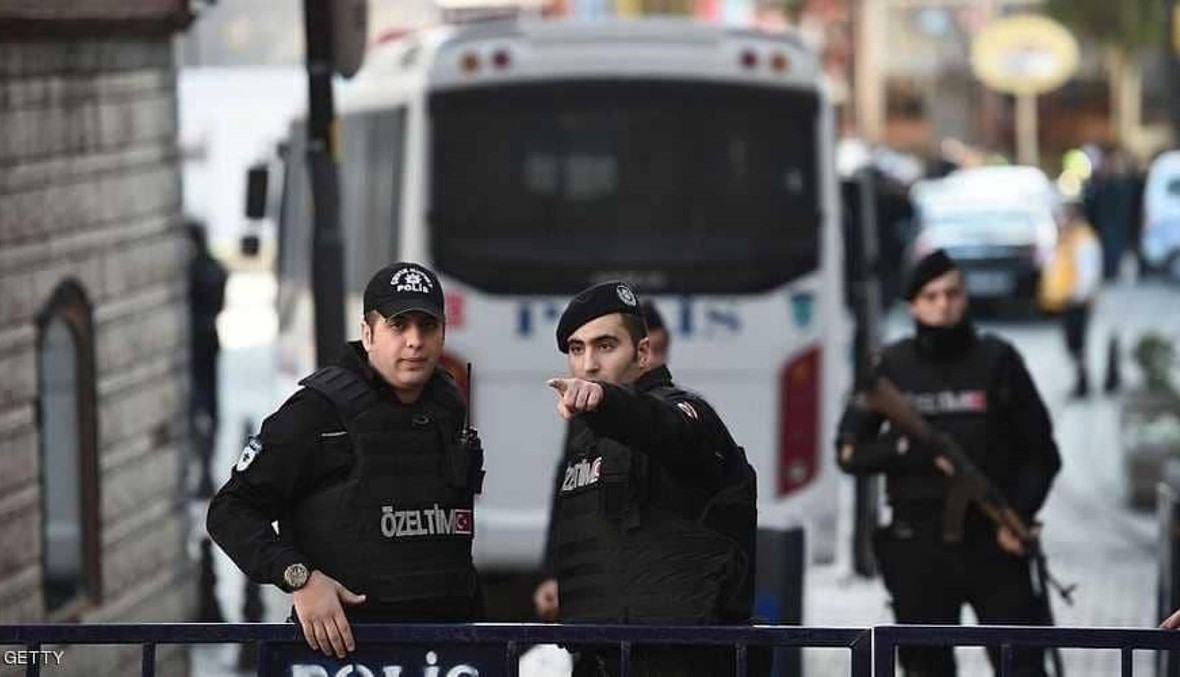 اعتقال 47 شخصا يشتبه في دعمهم لمحاولة الانقلاب في تركيا