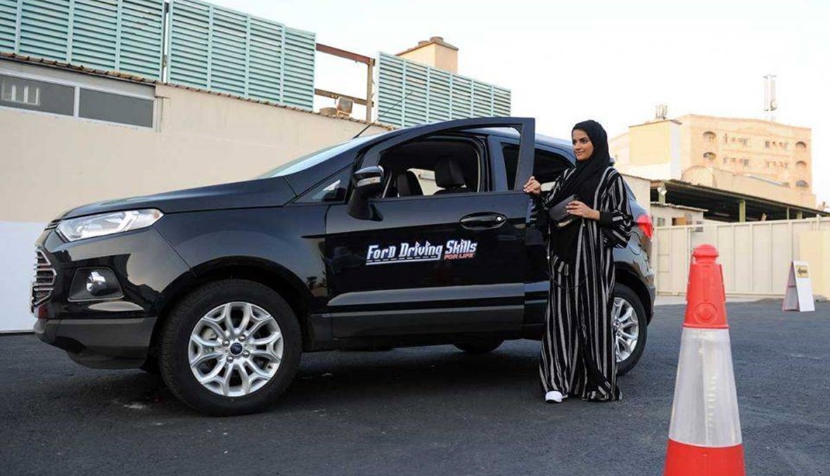 بالفيديو- "النهار" واكبت أول لحظات ازالة الحظر عن قيادة النساء للسيارة في السعودية