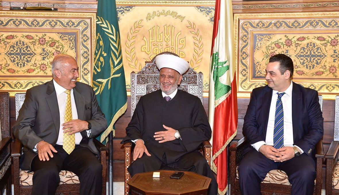 مخزومي زار المفتي مؤيداً موقفه من اجتماع رؤساء الحكومة السابقين