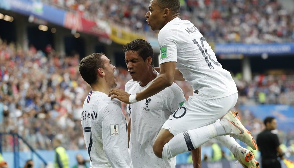 بالفيديو- فرنسا أول المتأهلين الى نصف النهائي