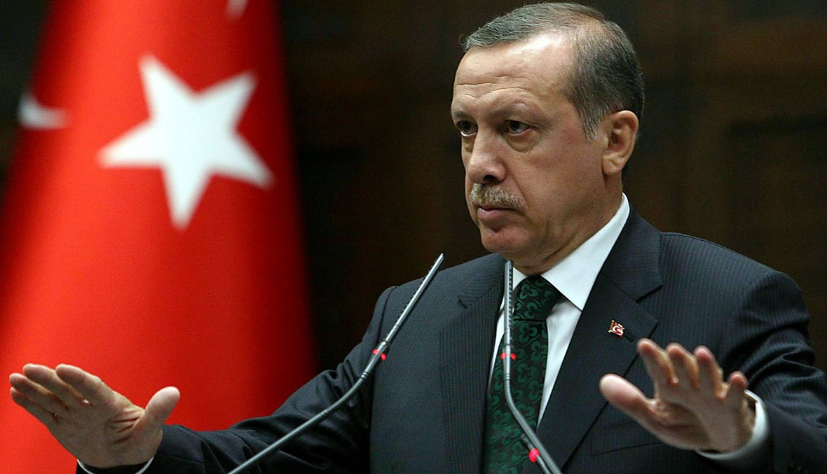 اردوغان يتولّى سلطات رئاسية جديدة معززاً سيطرته على تركيا