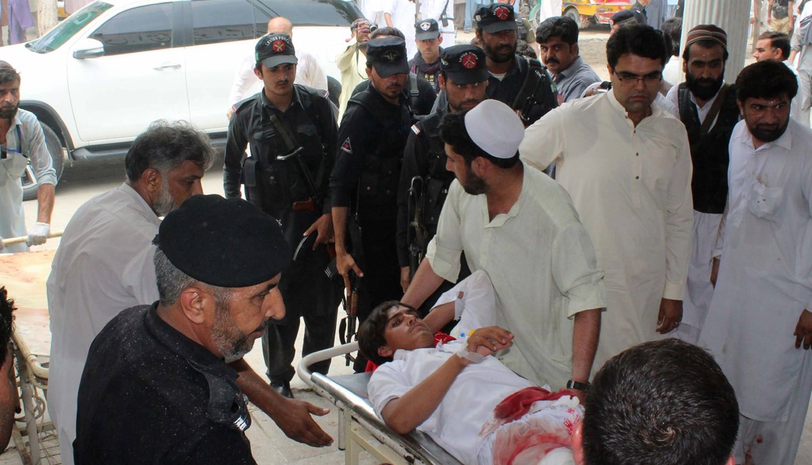انفجاران في باكستان يستهدفان تجمّعات انتخابيّة: مقتل 29 شخصاً في يوم واحد