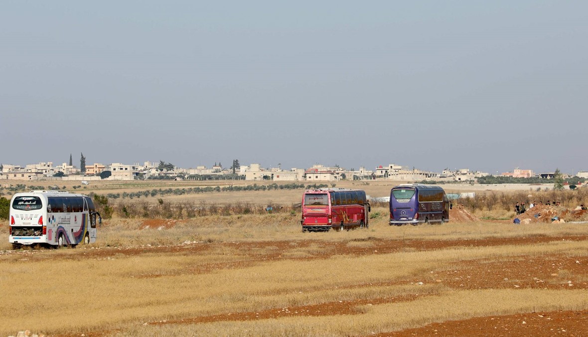 دخول حافلات لإجلاء سكان من كفريا والفوعة (صور)