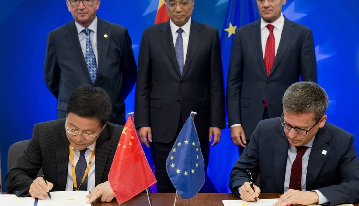 ترامب يتّهم الاتحاد الأوروبي والصين بـ"التلاعب بالعملة"