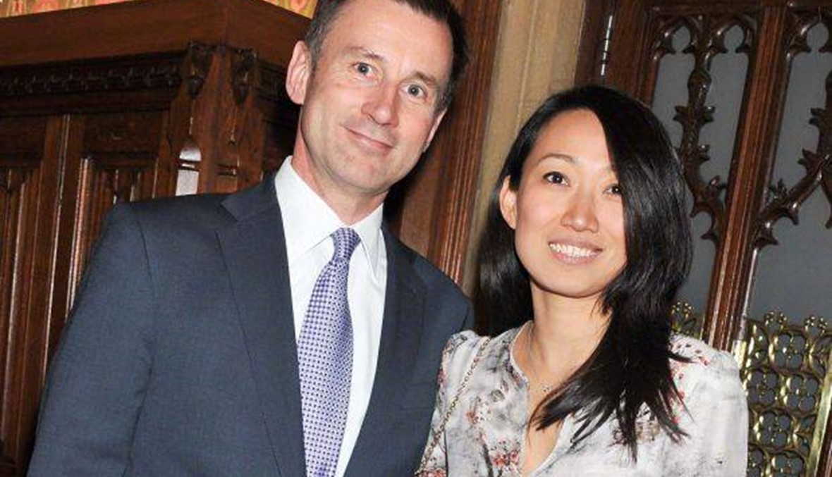 هفوة لوزير الخارجية البريطاني في الصين... أخطأ في جنسية زوجته!