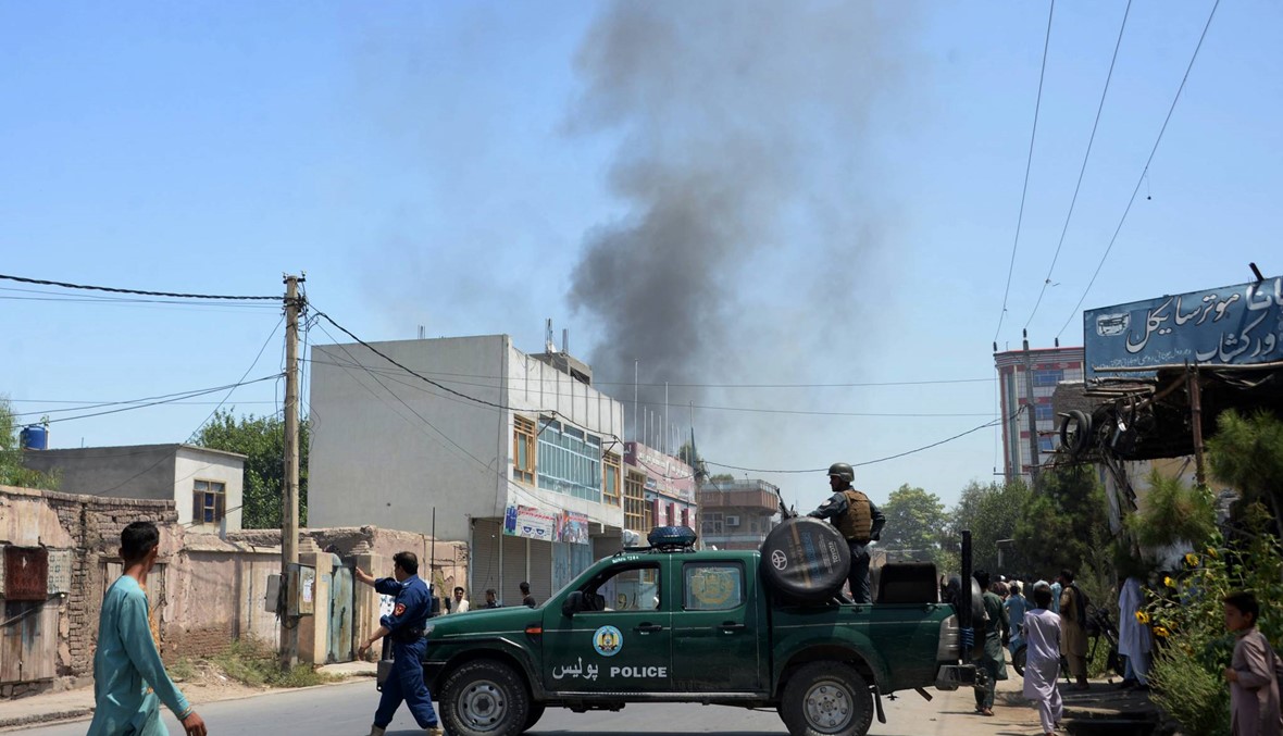 أفغانستان: 15 قتيلاً في هجوم على مبنى حكوميّ في جلال أباد... وقنبلة تنفجر غرباً