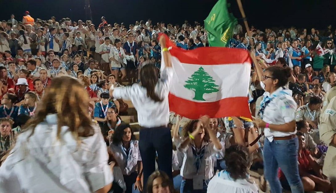 تجربة فريدة في المتوسط...علم لبنان يرفرف عالياً