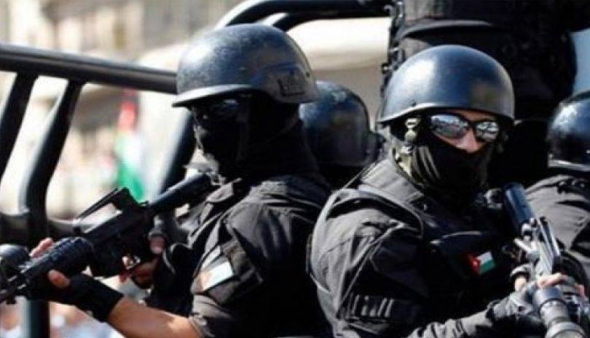 مقتل ثلاثة عناصر أمن أردنيين خلال عملية ضد مجموعة يشتبه في ضلوعها بهجوم على دورية